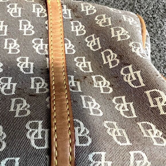 Dooney & Bourke All Over Signature Print Mini Shoulder Bag Y2K - Picture 2 of 14